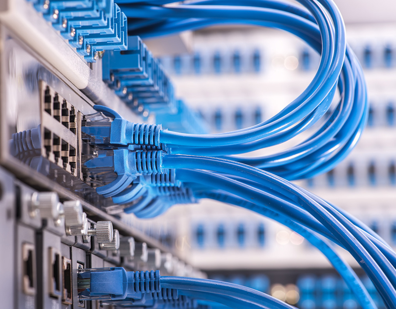 Netzwerktechnik bei Elektrotechnik Georg Jakob GmbH in Bessenbach