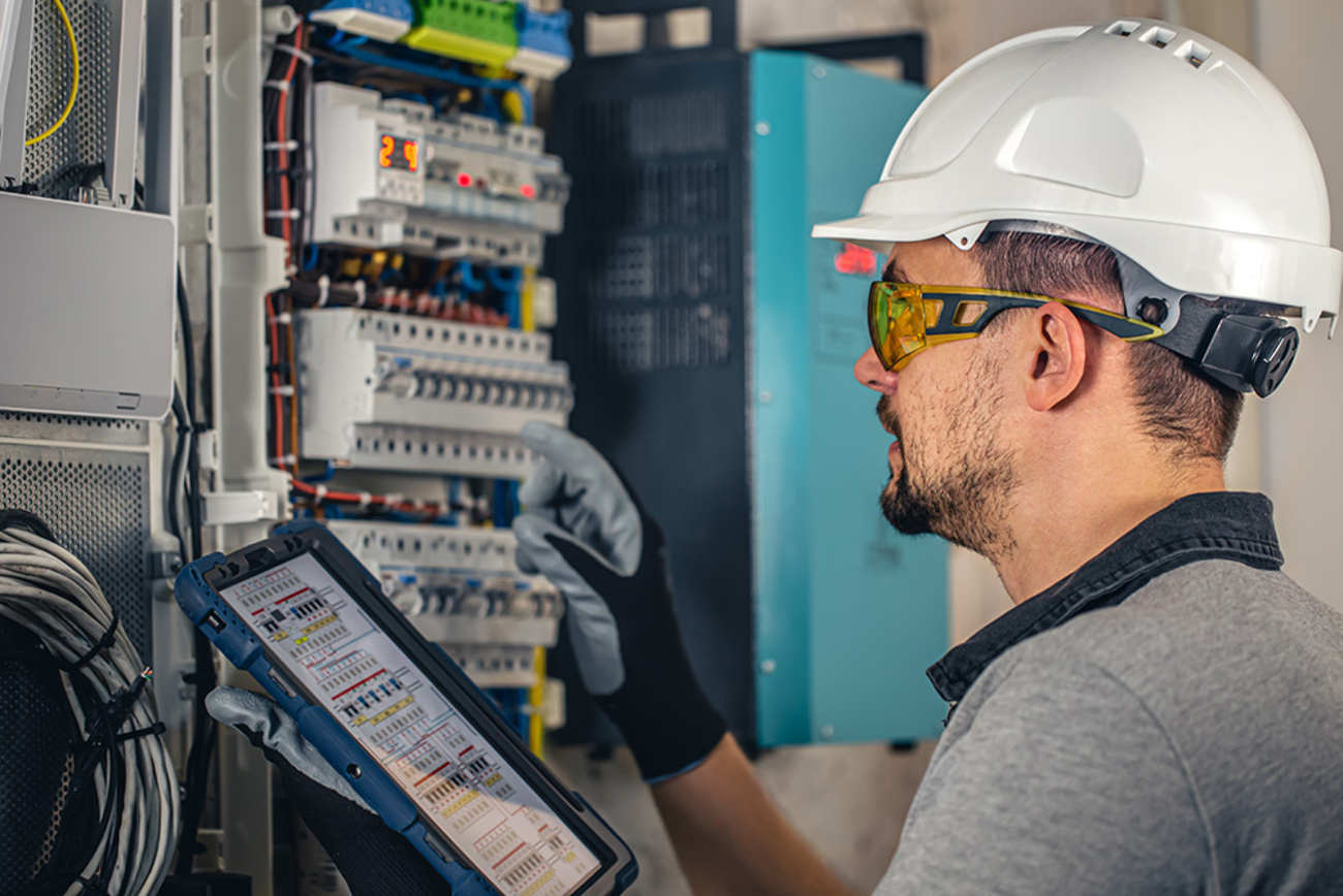 Industrie & Gewerbe bei Elektrotechnik Georg Jakob GmbH in Bessenbach